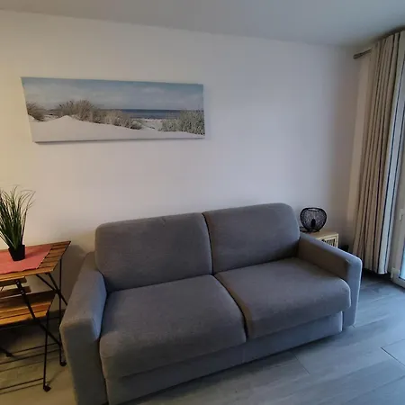 Avec Terrasse 50 M De La *